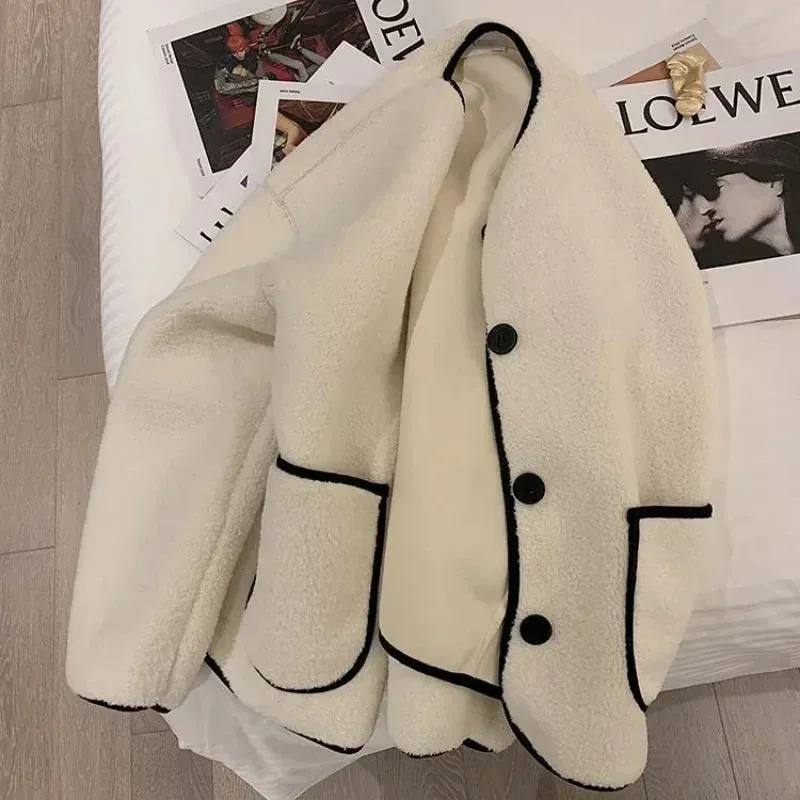 Aiertu Coat Women Wool Woolen Long Sleeve Overcoat Turn Down Collar Ladies Jacket Khaki Autumn Winter Short Woolen Top Korean