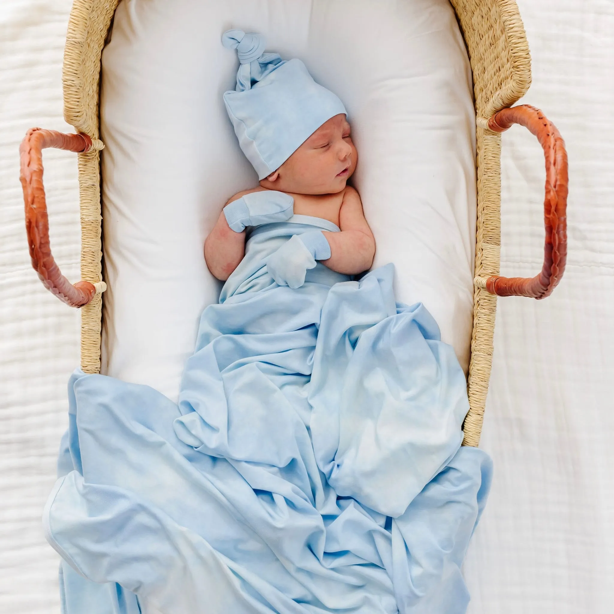 Bennett Newborn Hat Bundle (Gown)