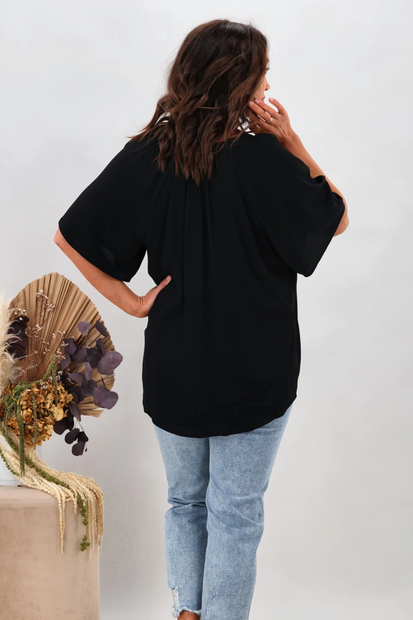 Gloss by Shine On Maive Raglan Flutter Sleeve Top Black