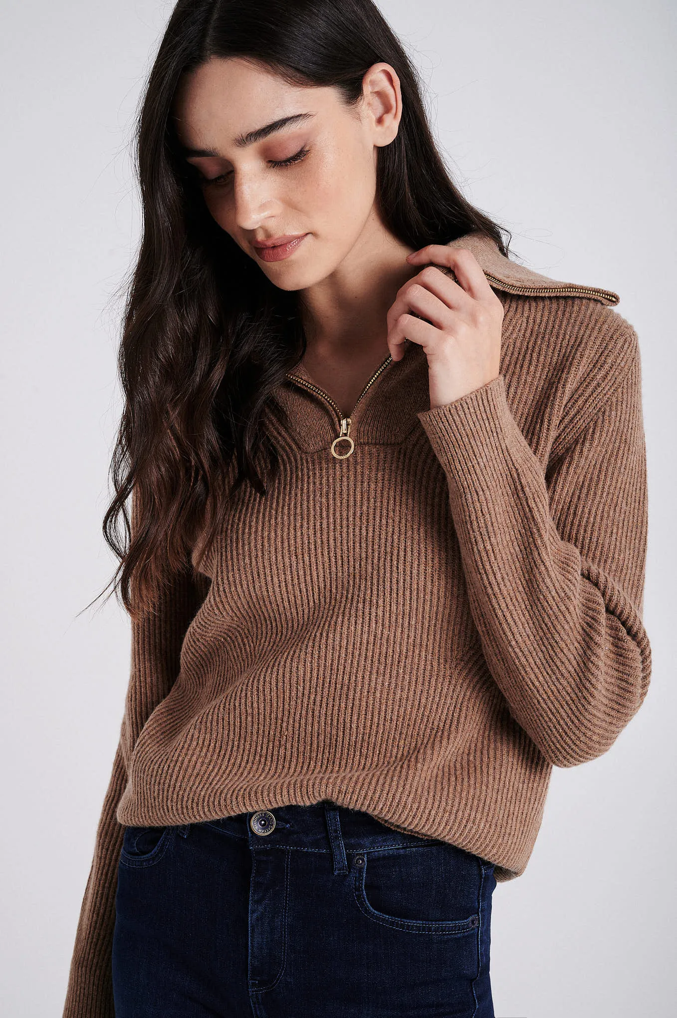 Half zipper wide collar Sweater