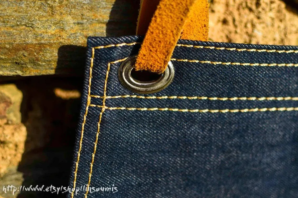 Hand made denim apron, tablier denim fabriqué main en France