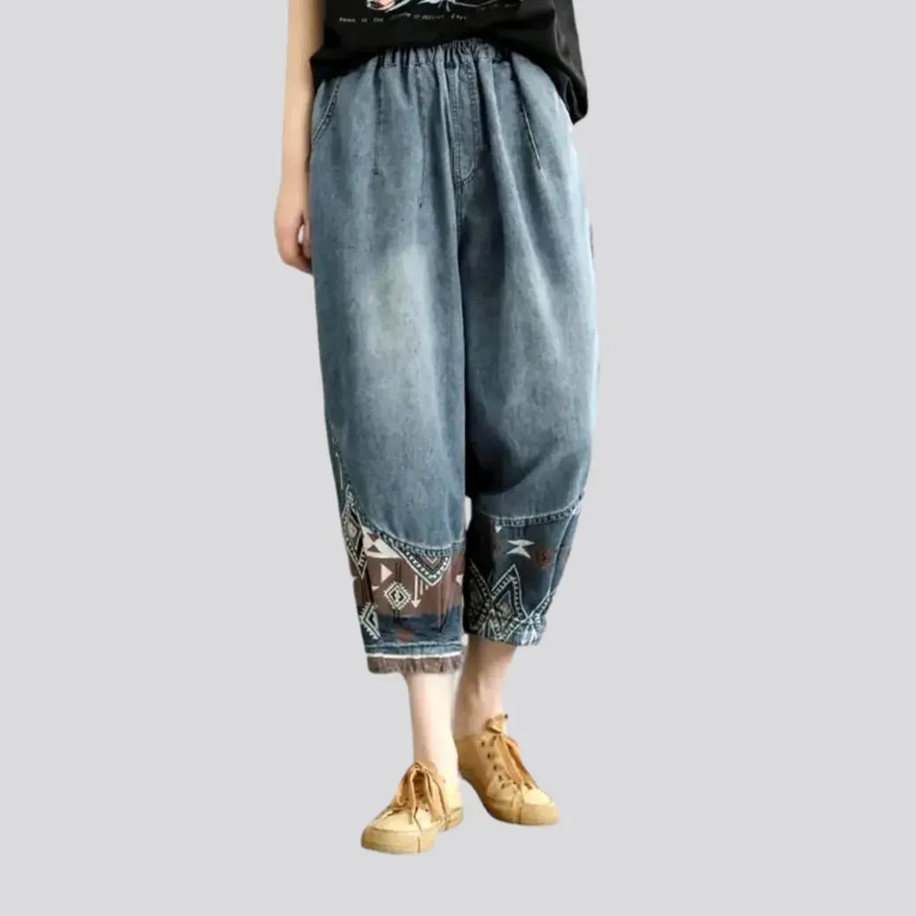 Light-wash sanded denim pants for ladies