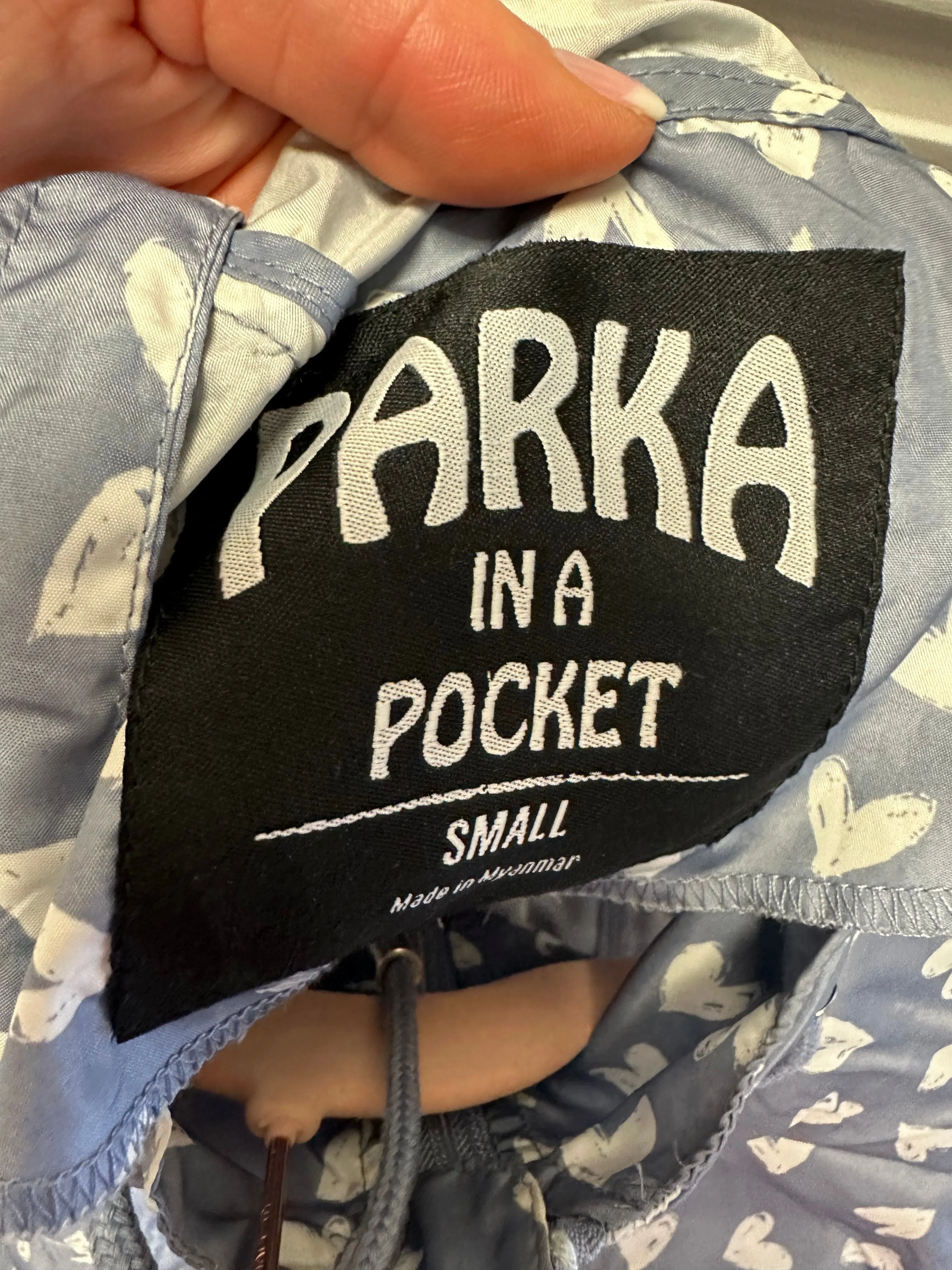 Parka in a Pocket Hearts Windbreaker Rain Coat in Small