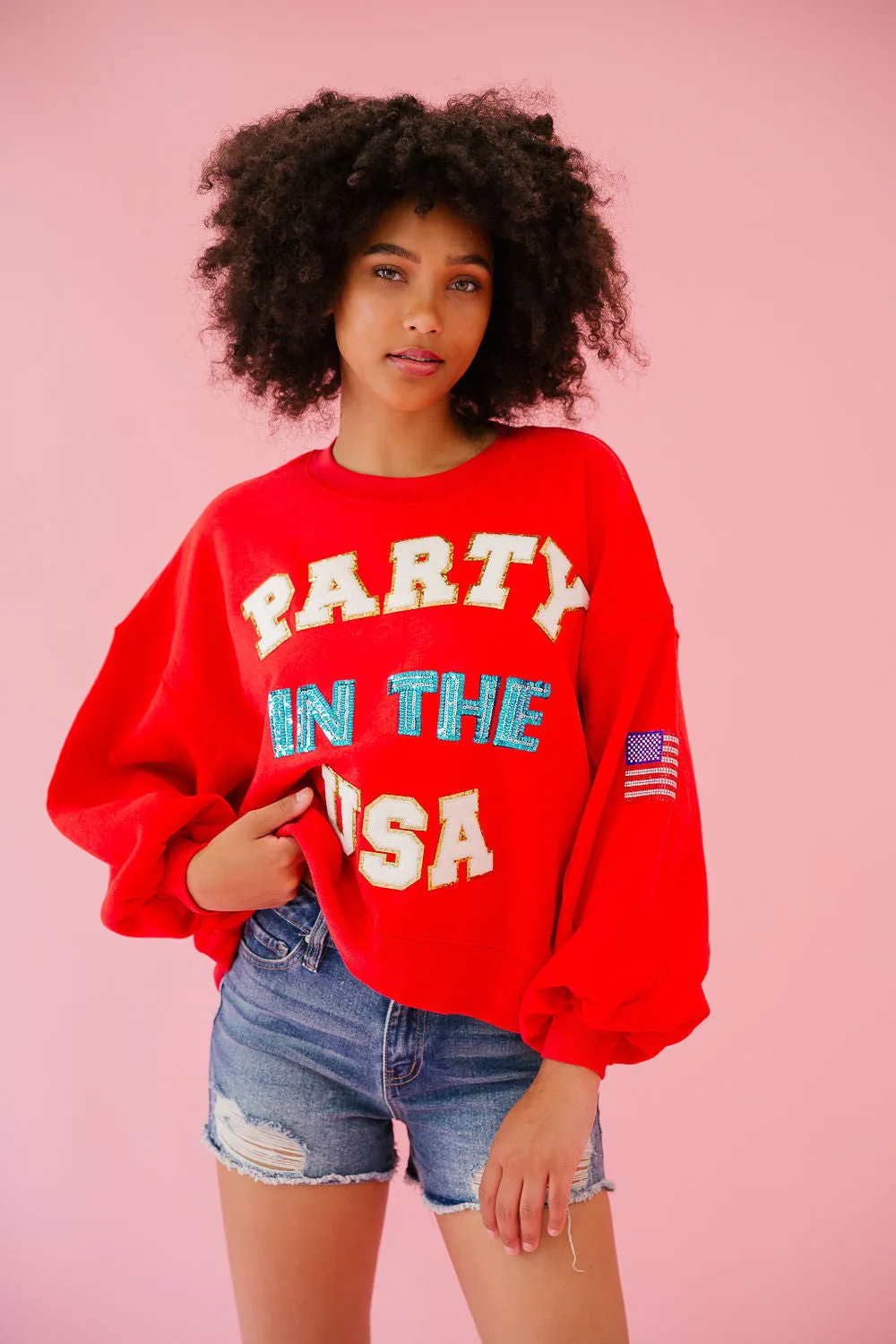 PARTY IN THE USA RED PULLOVER