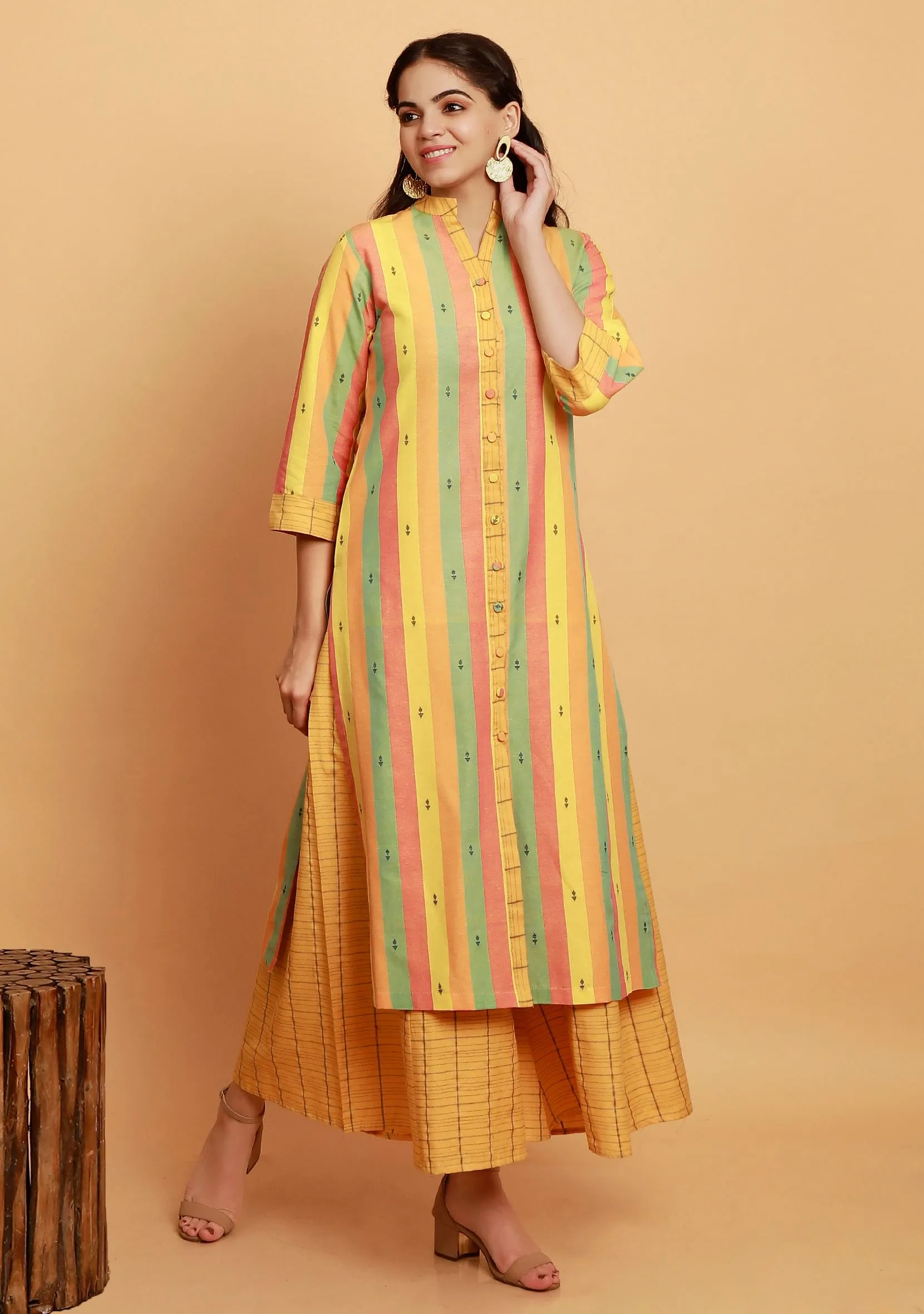 Set of 2:  Yellow Multicolor Straight  Kurta And Yellow Checked Flared Pants