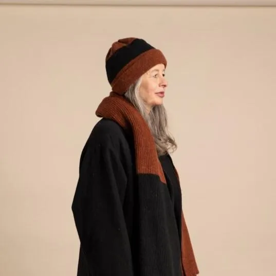 Stripe Hat - Rust   Black