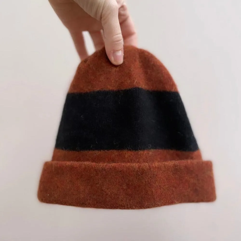 Stripe Hat - Rust   Black