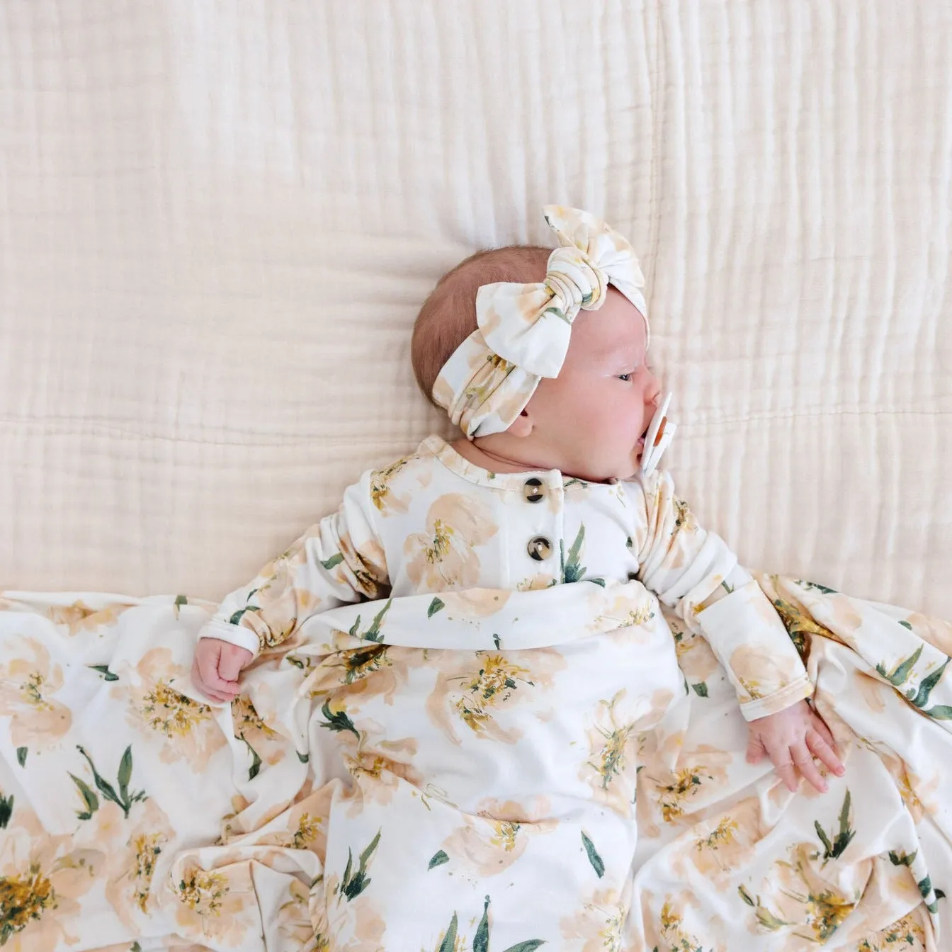 Willa Newborn Headband Bundle (Gown)