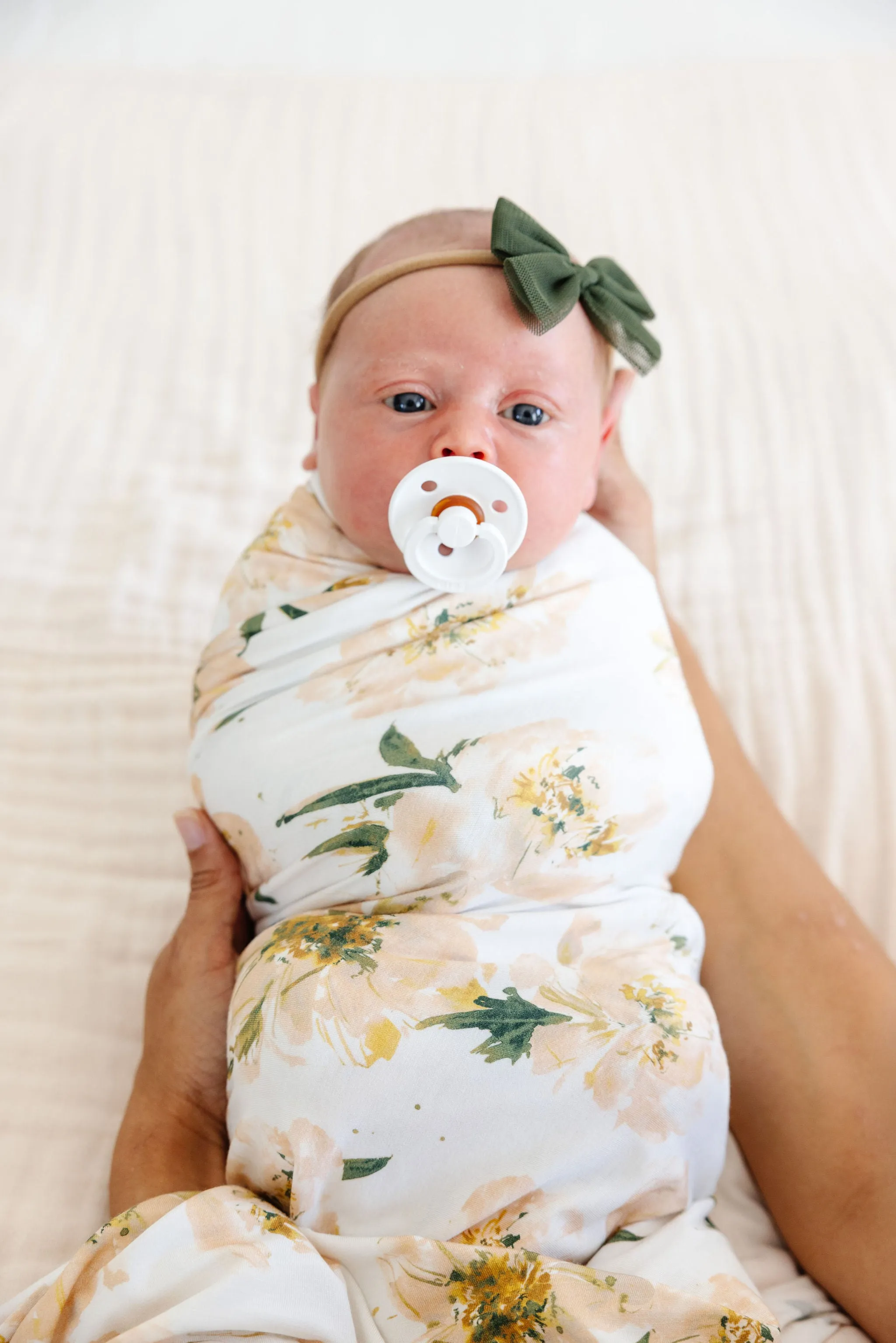 Willa Newborn Headband Bundle (Gown)